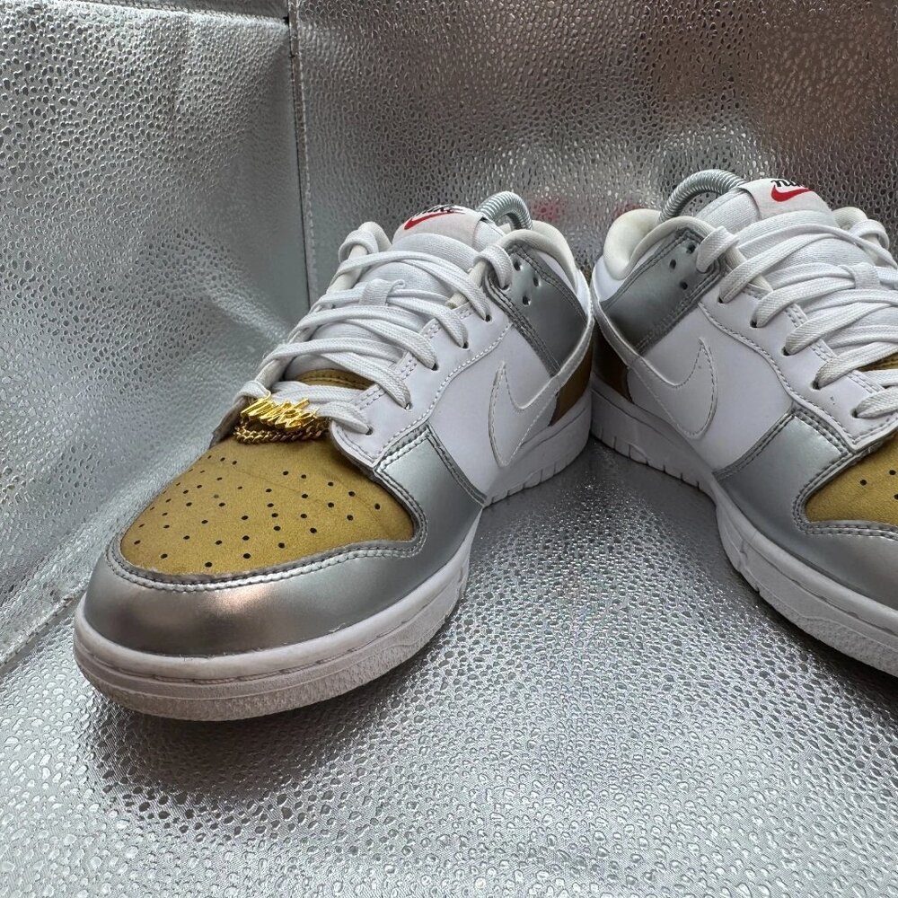 Size 9.5 Nike‎ Dunk Low Womens Gold White Silver Athletic Sneakers DH4403-700 - Picture 4 of 11
